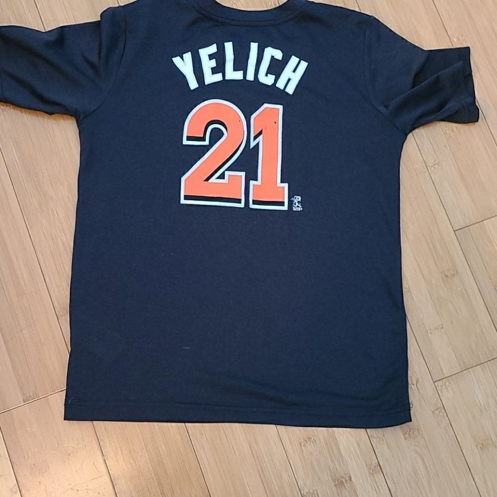 Florida Marlins shirt  - Picture 2 of 4
